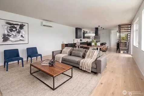 311 NE 59th Street Seattle WA 98105