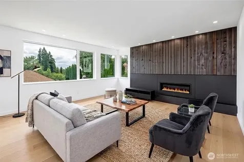 311 NE 59th Street Seattle WA 98105
