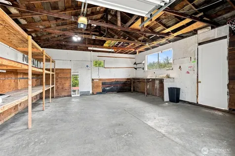 10303 B Street E Tacoma WA 98445