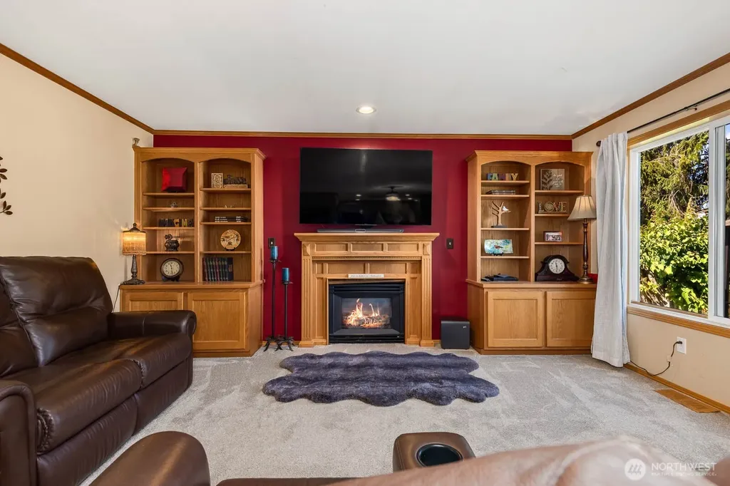 21212 89th Avenue NE Arlington WA 98223