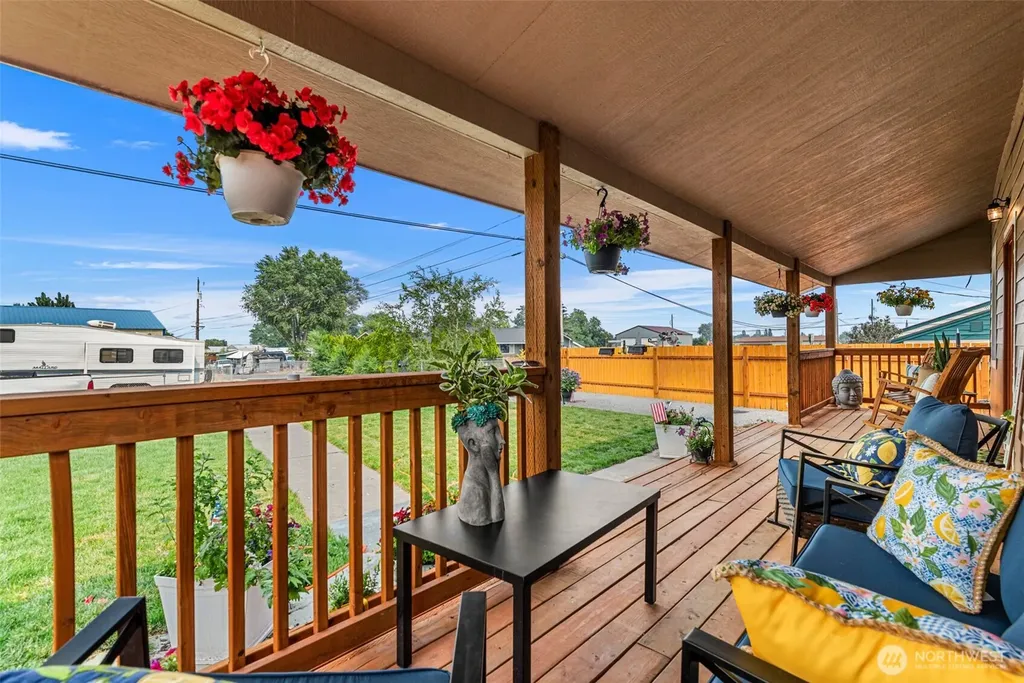 19412 Adams St NW Soap Lake WA 98851