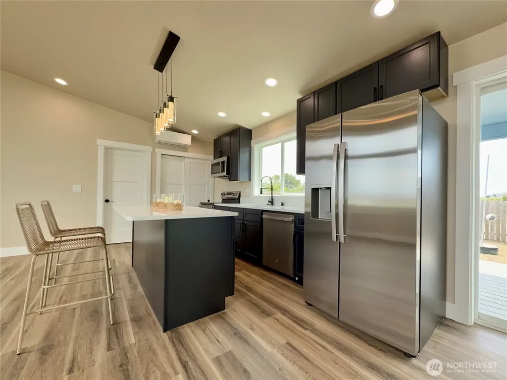 475 Sportsmens Street SW Ocean Shores WA 98569