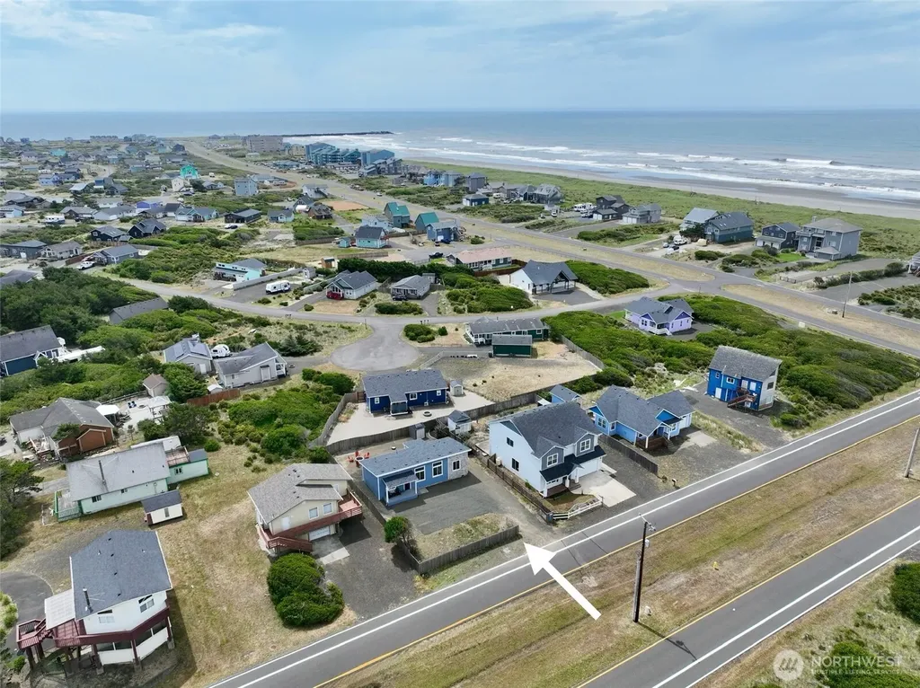475 Sportsmens Street SW Ocean Shores WA 98569