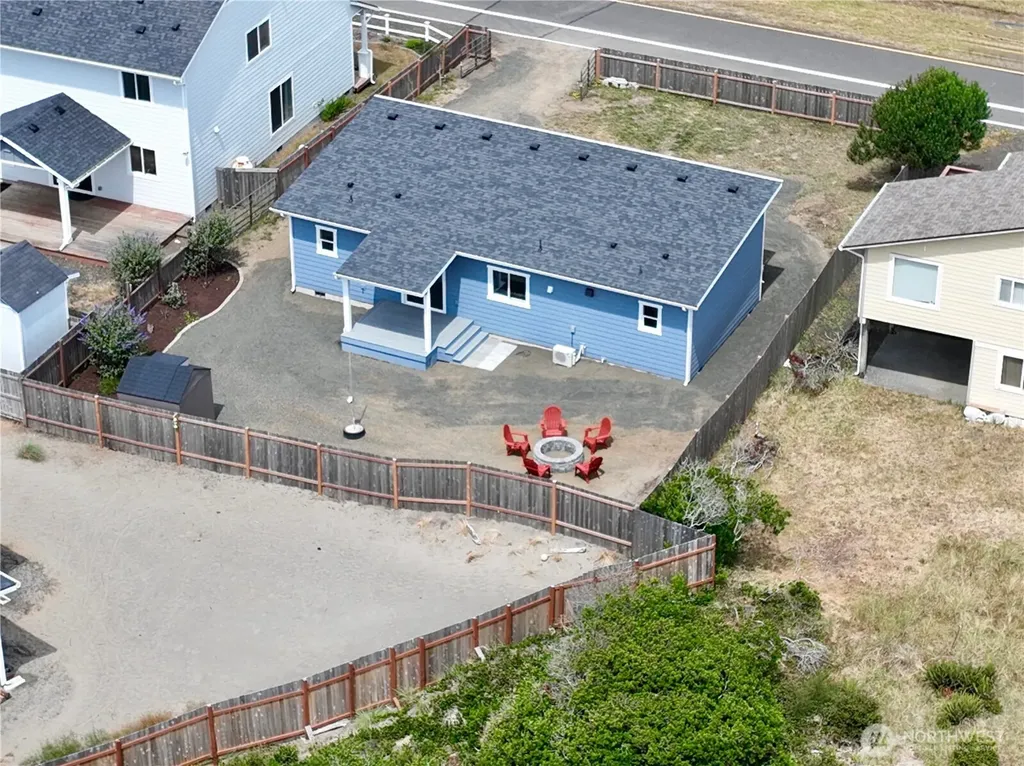475 Sportsmens Street SW Ocean Shores WA 98569