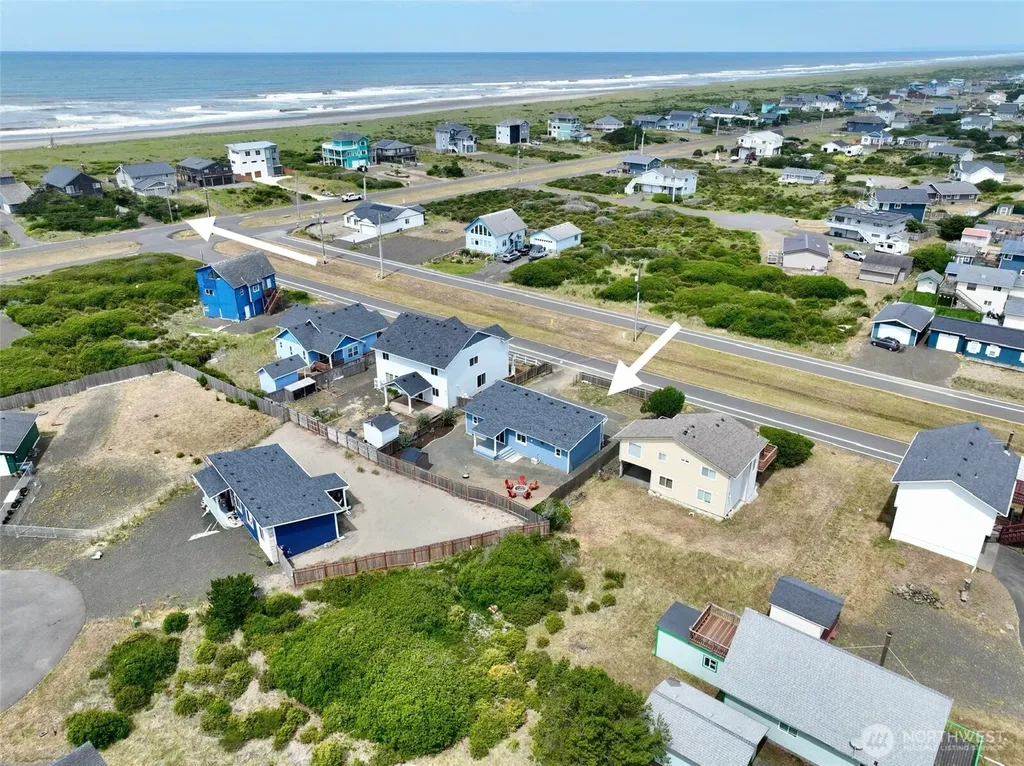 475 Sportsmens Street SW Ocean Shores WA 98569