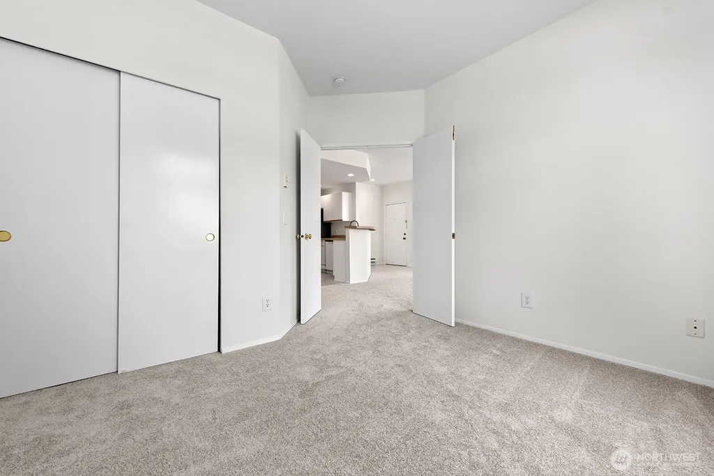 23501 54th Avenue S Kent WA 98032