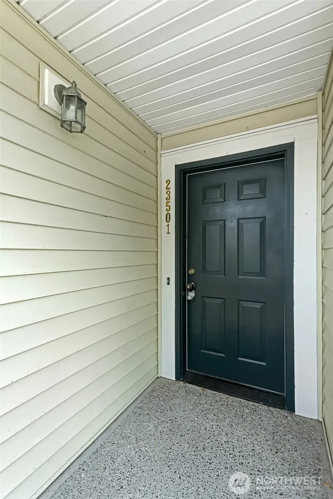 23501 54th Avenue S Kent WA 98032