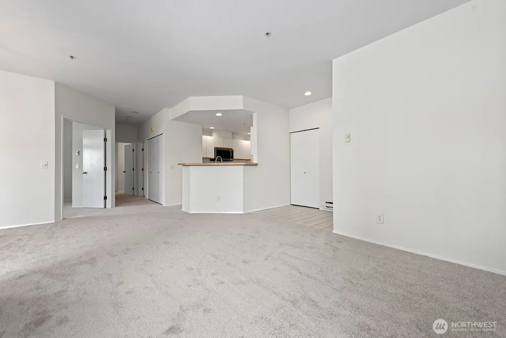 23501 54th Avenue S Kent WA 98032