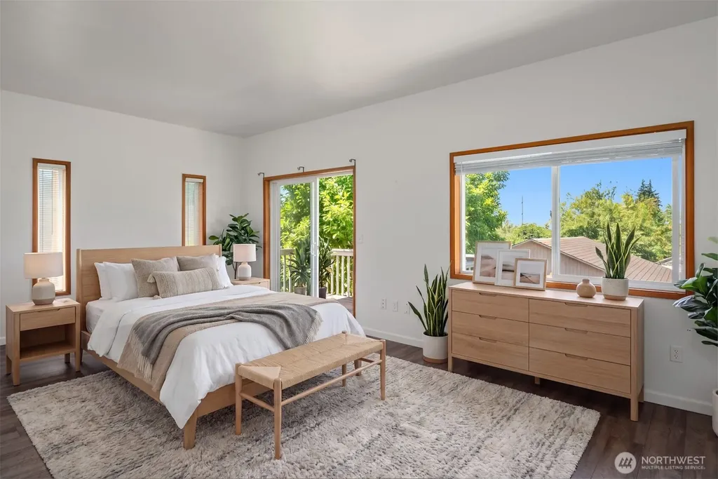 8815 18th Avenue SW Seattle WA 98106