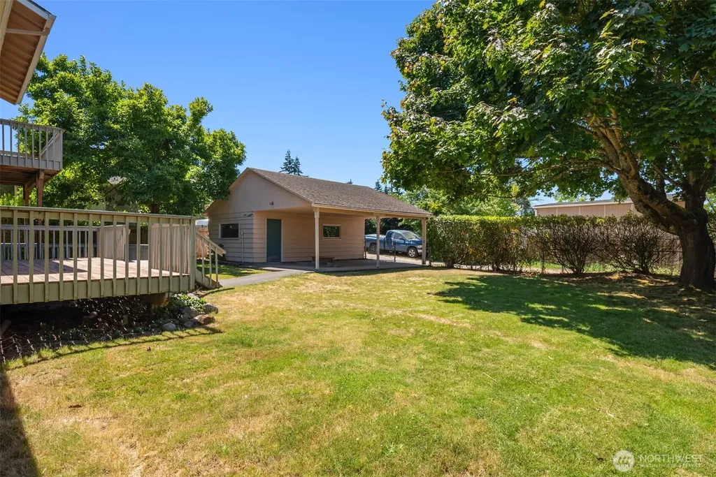 8815 18th Avenue SW Seattle WA 98106