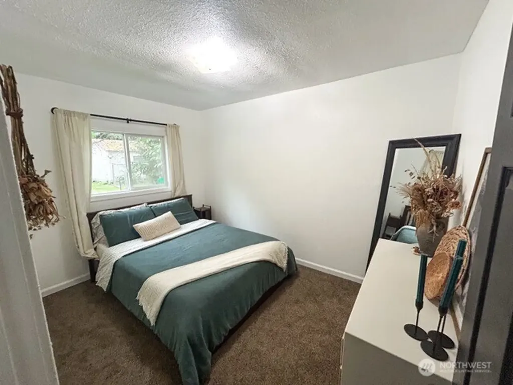 900 SE 1st Street Winlock WA 98596