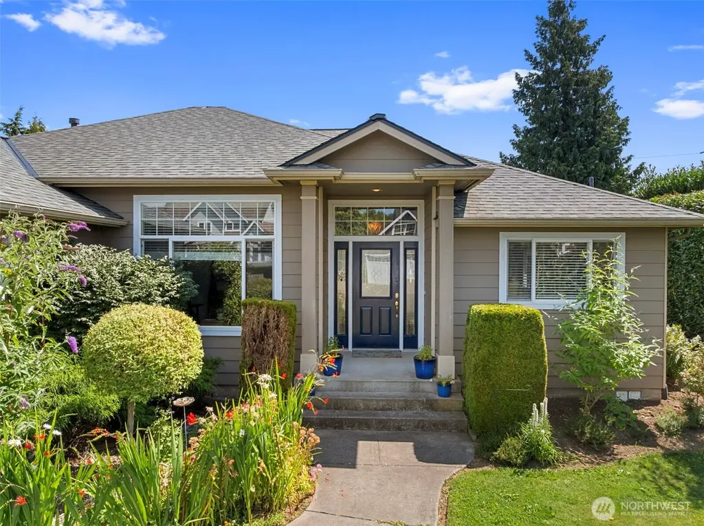 1936 Bridgeview Drive Lynden WA 98264