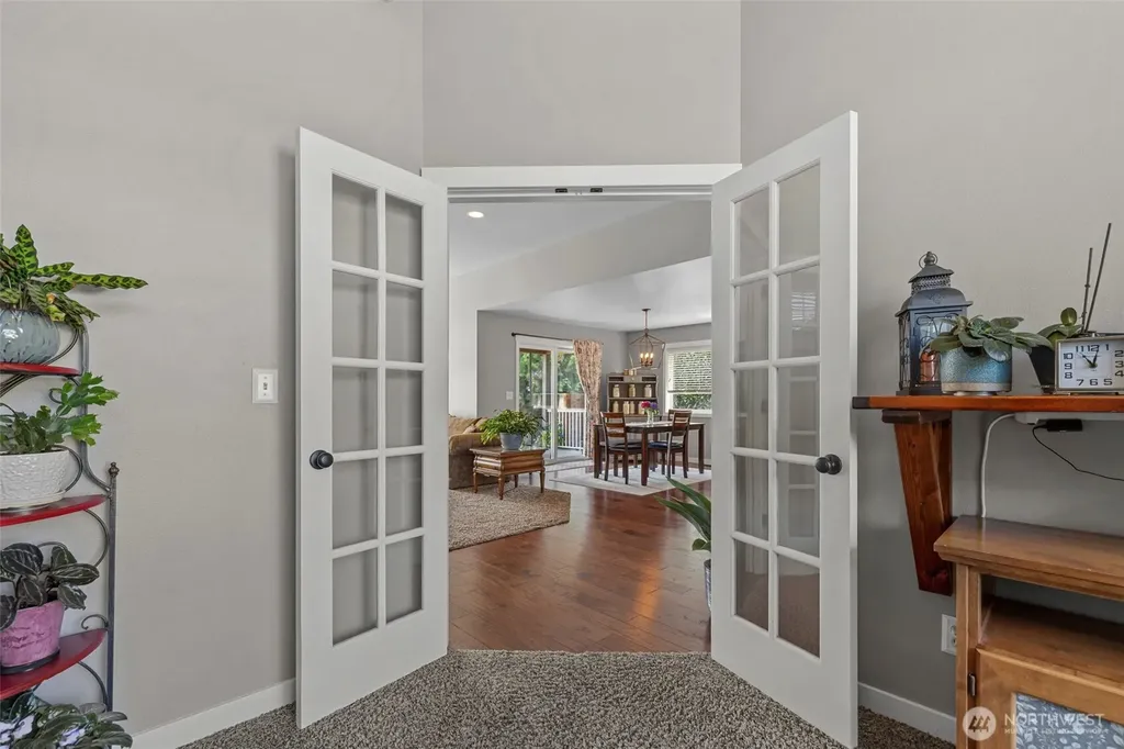 1936 Bridgeview Drive Lynden WA 98264