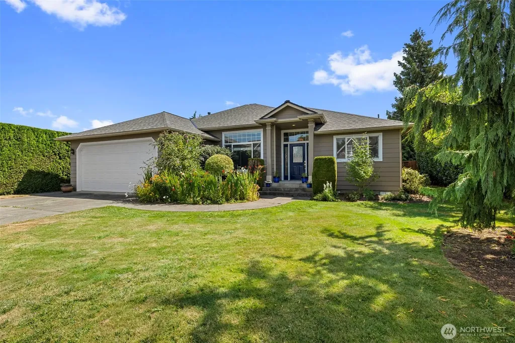 1936 Bridgeview Drive Lynden WA 98264