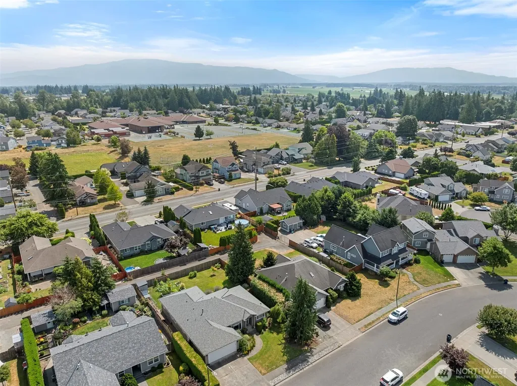 1936 Bridgeview Drive Lynden WA 98264