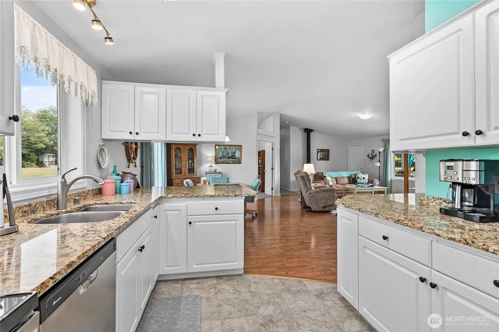 5221 Tudor Lane Ferndale WA 98248