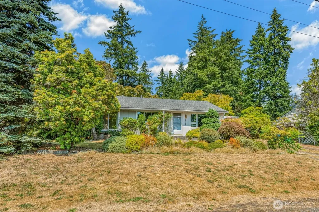2504 NE 147th Street Shoreline WA 98155