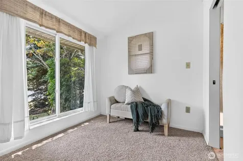 2504 NE 147th Street Shoreline WA 98155