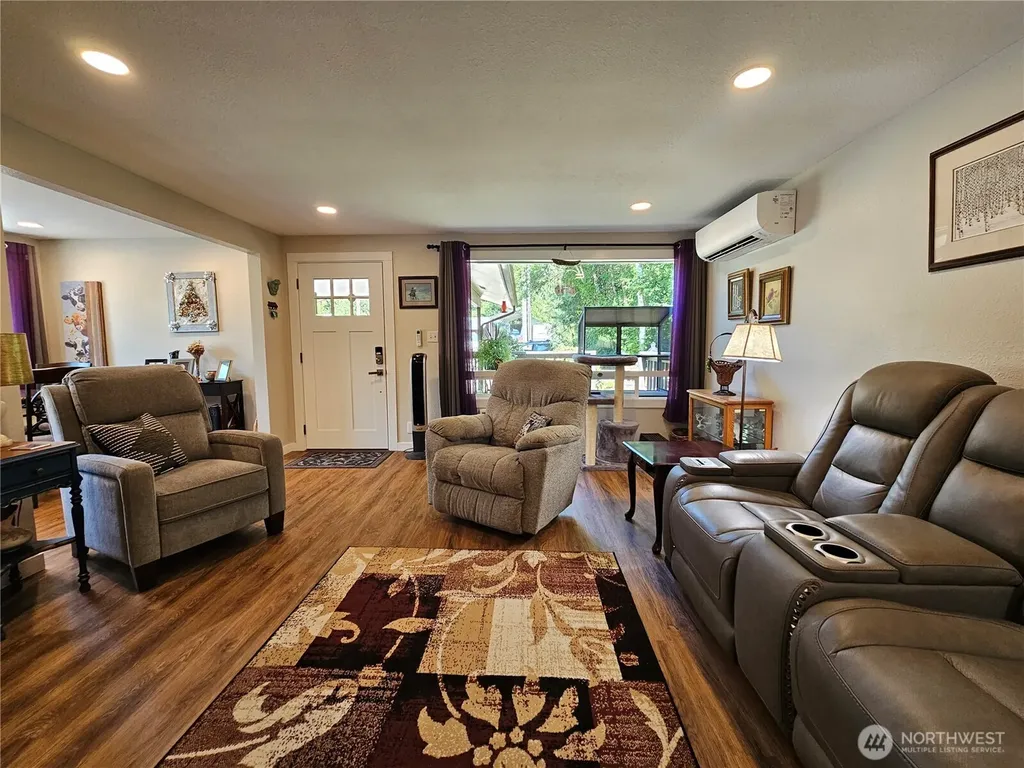 210 Wildcat Drive Mccleary WA 98557