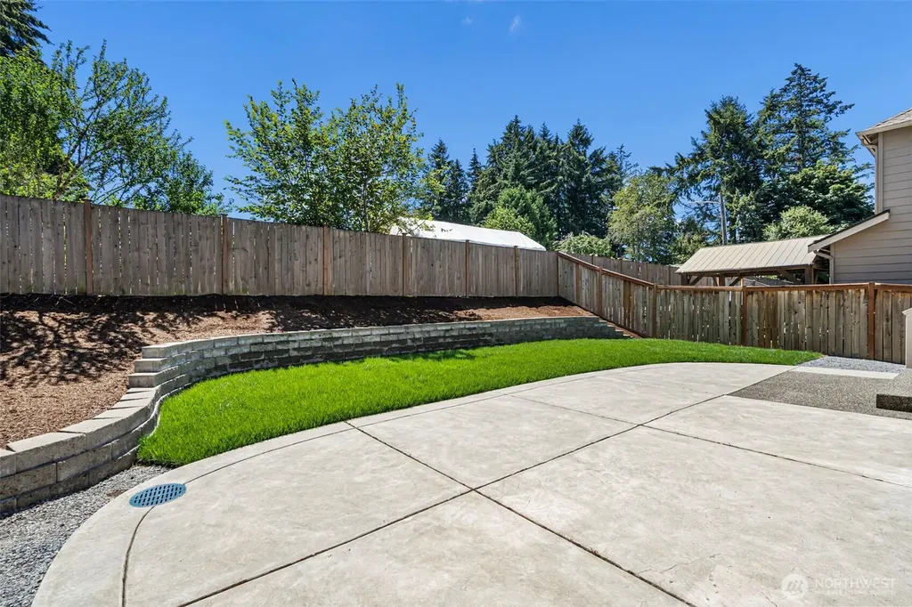 7916 155th Street Ct E Puyallup WA 98375