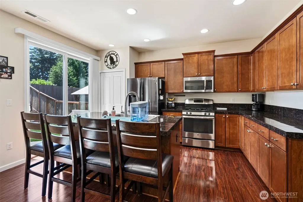 7916 155th Street Ct E Puyallup WA 98375