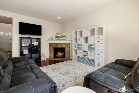 7916 155th Street Ct E Puyallup WA 98375