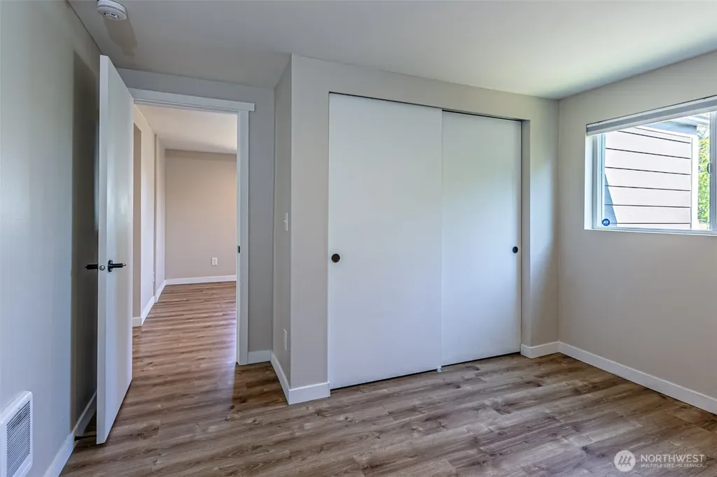 516 S 57th Street Tacoma WA 98408