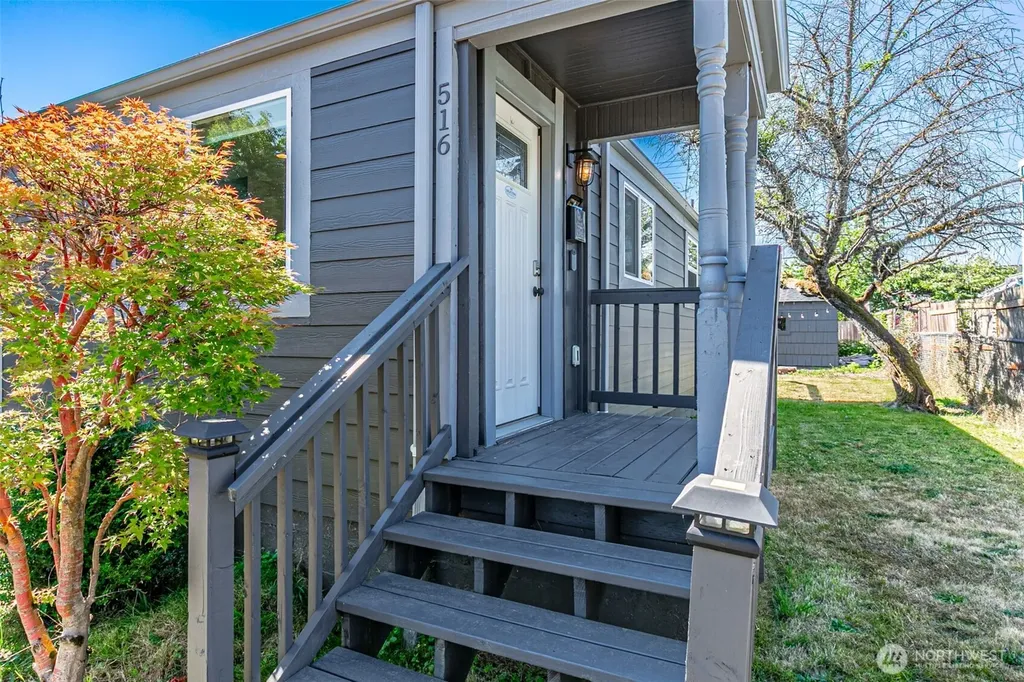 516 S 57th Street Tacoma WA 98408
