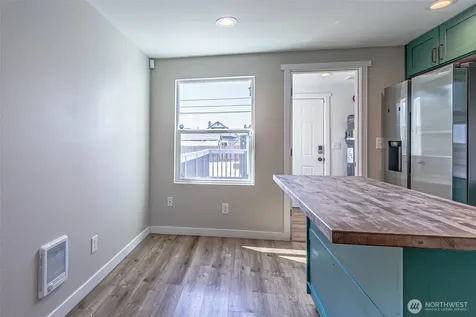 516 S 57th Street Tacoma WA 98408