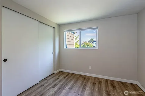 516 S 57th Street Tacoma WA 98408