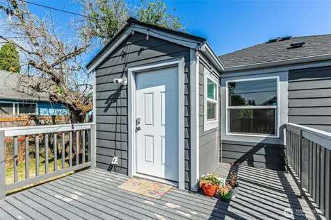 516 S 57th Street Tacoma WA 98408