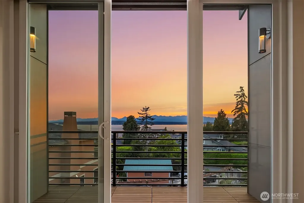 2144 NW 201st Street Shoreline WA 98177