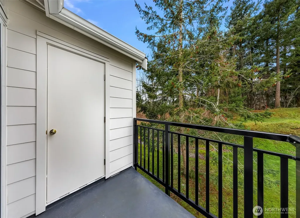 4225 Wintergreen Circle Bellingham WA 98226