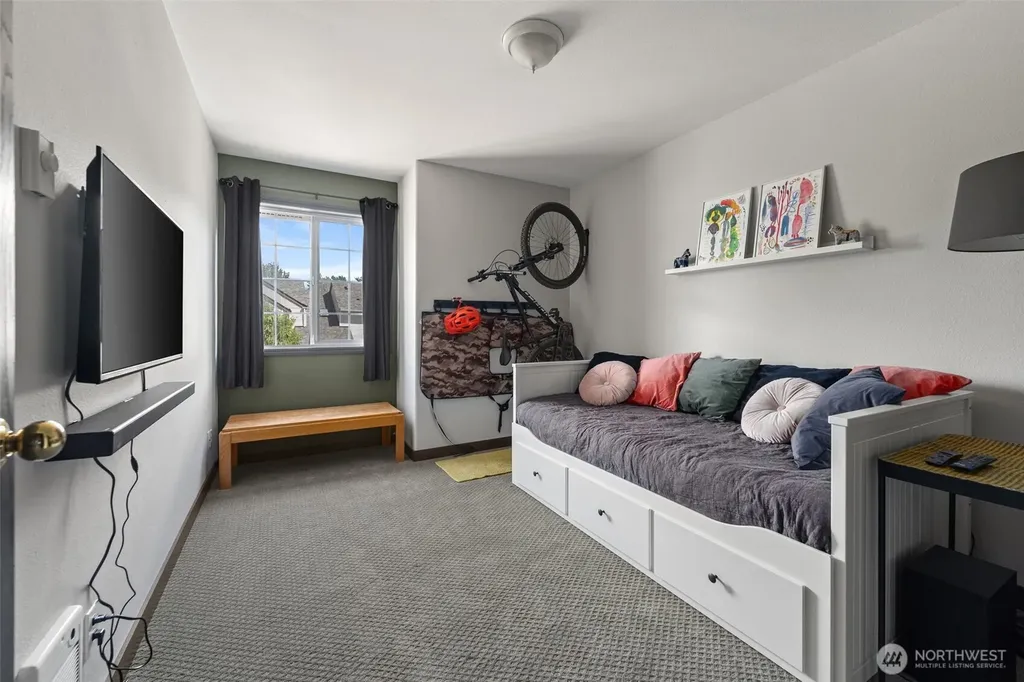 4225 Wintergreen Circle Bellingham WA 98226