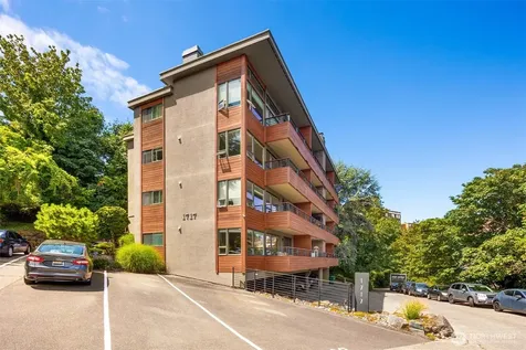 1717 5th Avenue N Seattle WA 98109
