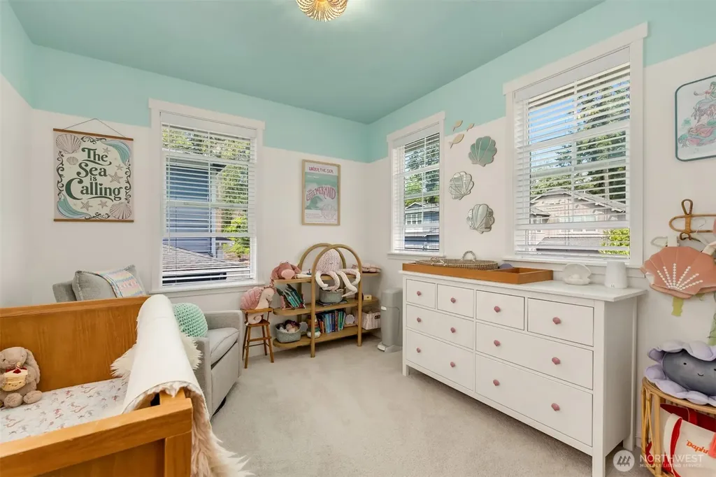 18821 Colwood Avenue NE Poulsbo WA 98370