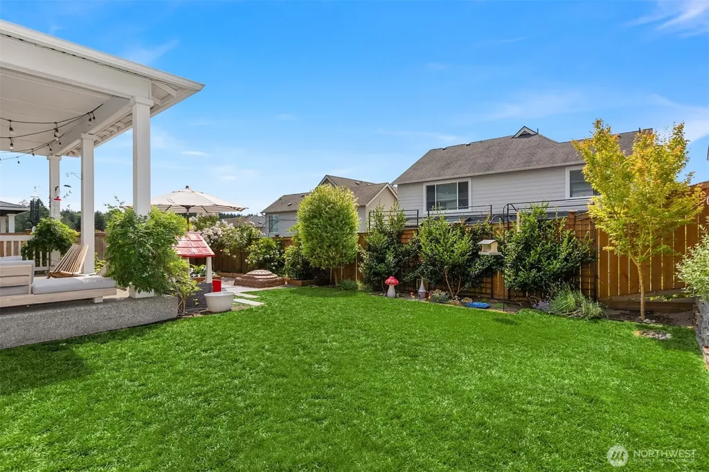 18821 Colwood Avenue NE Poulsbo WA 98370