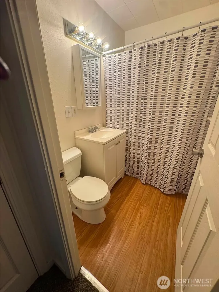 3915 Burwell Street Bremerton WA 98312
