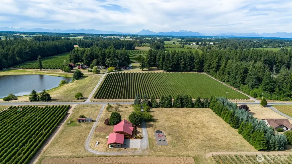 1231 Willeys Lake Road Ferndale WA 98248