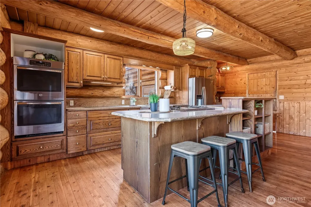 1231 Willeys Lake Road Ferndale WA 98248