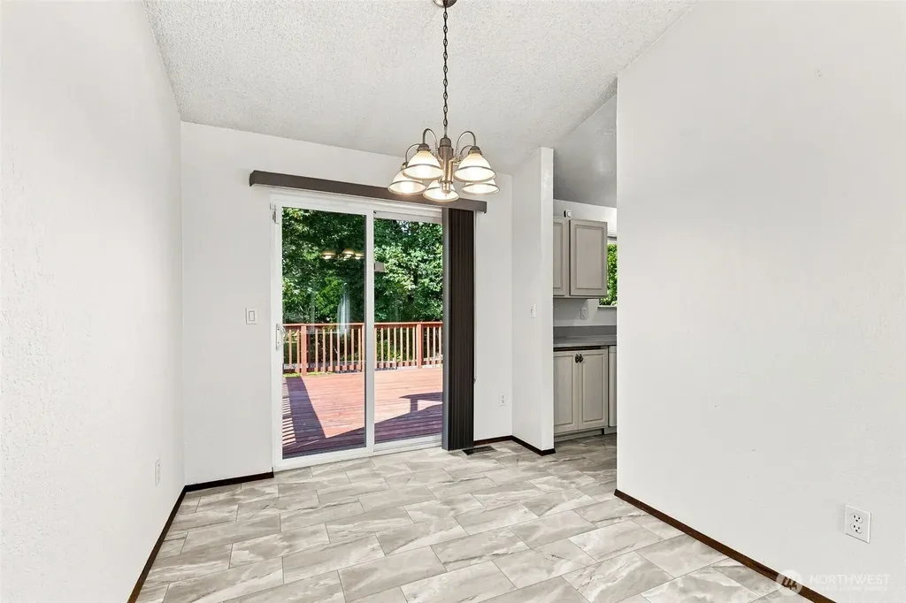 15328 SE 179th Street Renton WA 98058