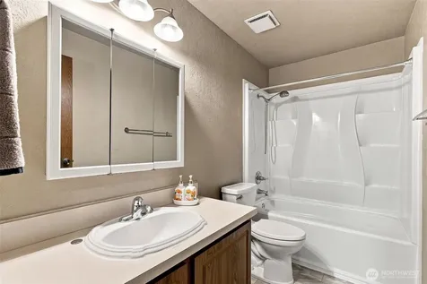 15328 SE 179th Street Renton WA 98058