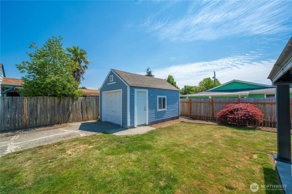 118 E 65th Street Tacoma WA 98404