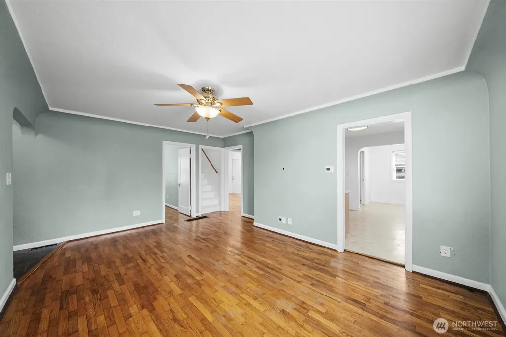 118 E 65th Street Tacoma WA 98404