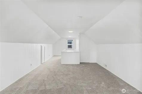 118 E 65th Street Tacoma WA 98404