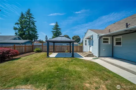 118 E 65th Street Tacoma WA 98404