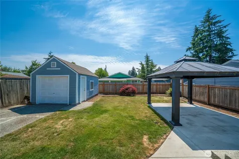 118 E 65th Street Tacoma WA 98404