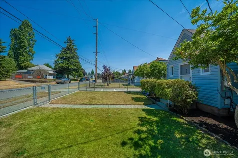 118 E 65th Street Tacoma WA 98404