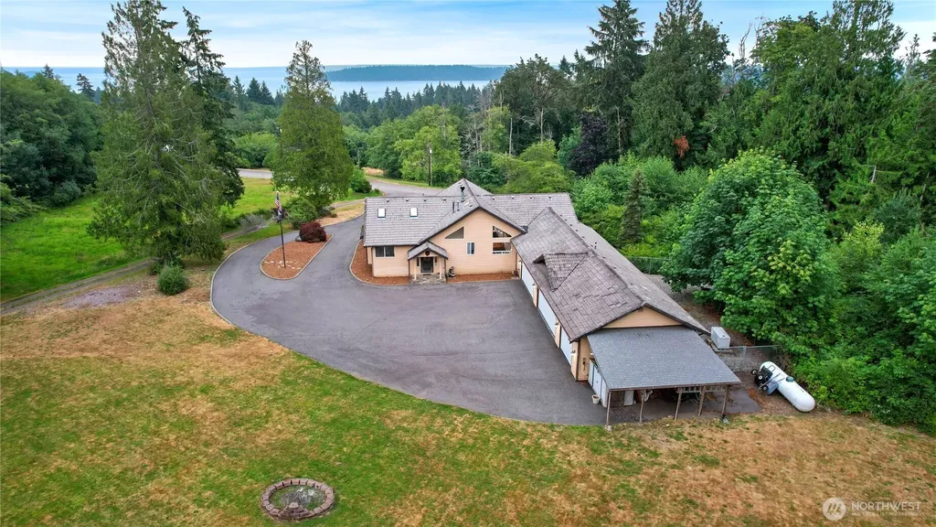 3188 Hinkley Road SE Port Orchard WA 98366