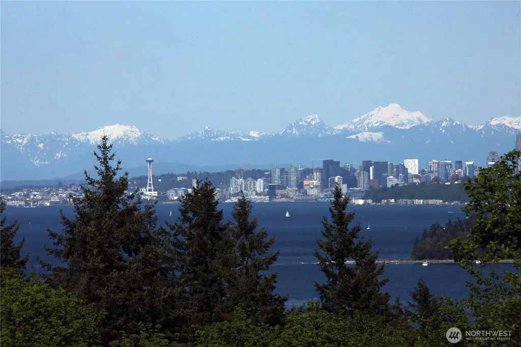 3188 Hinkley Road SE Port Orchard WA 98366